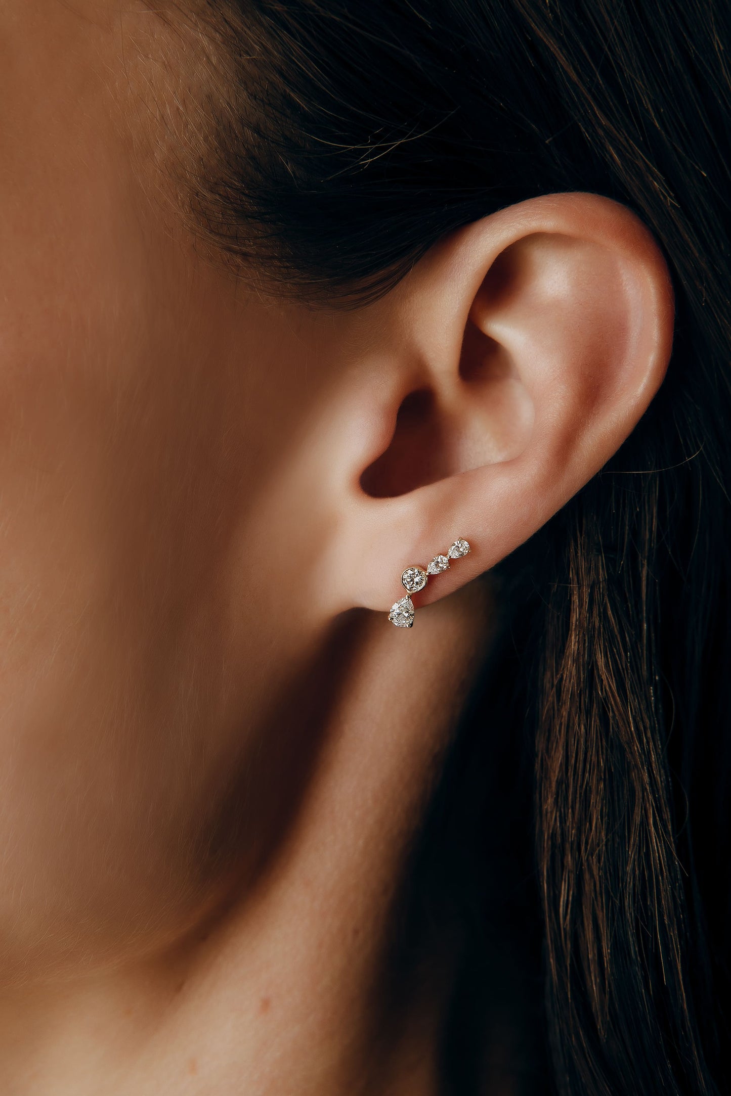 Aretes Narciso Descendientes